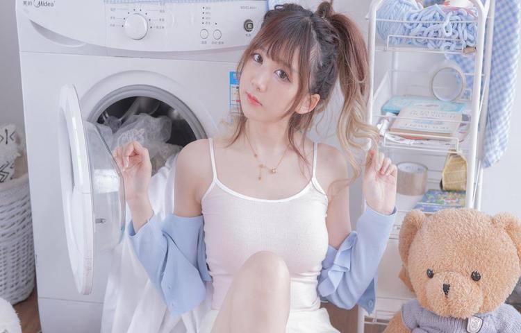 AI与采蜜1V.1H的结合